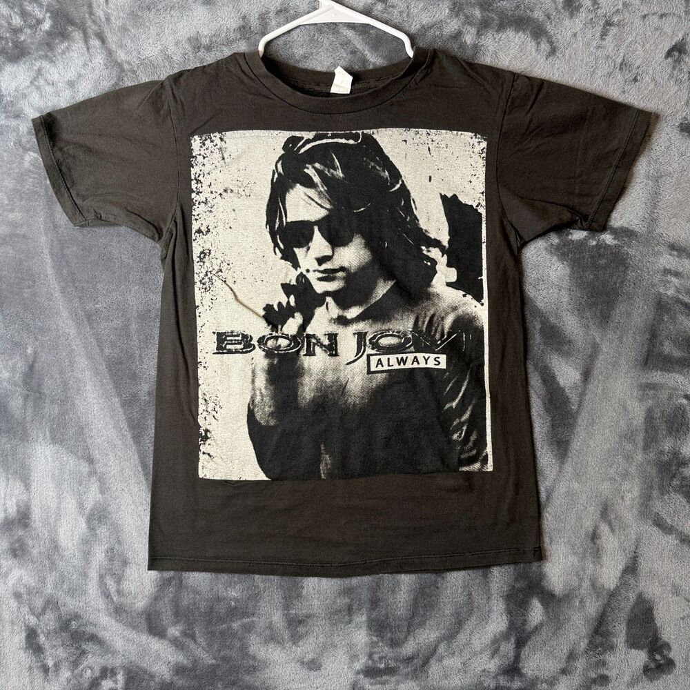 Vintage Bon Jovi Always Black Short Sleeve T-Shirt Size Medium Graphic T-Shirt